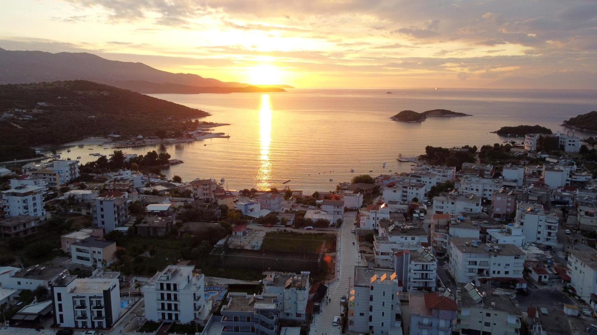 Vila Kapo Hotel Ksamil Eksteriør billede